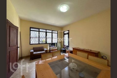 Image 9 - 879719