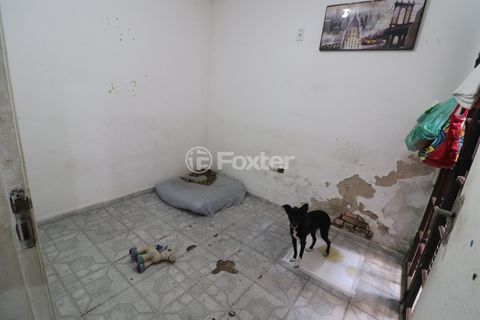 Image 3 - 879836
