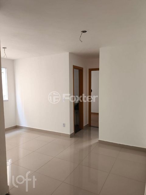 Image 1 - 879872