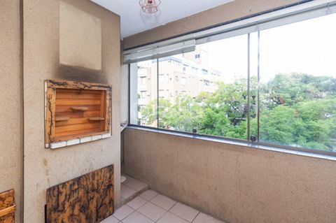 Image 4 - 879876