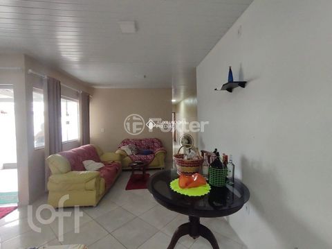 Image 3 - 879878