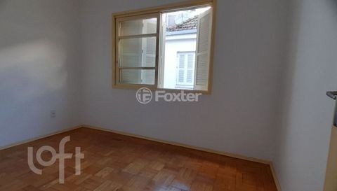 Image 6 - 879881