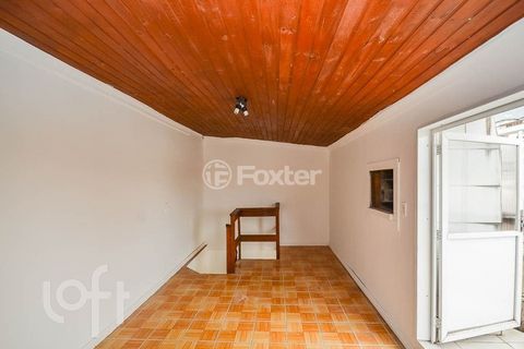 Image 16 - 879886