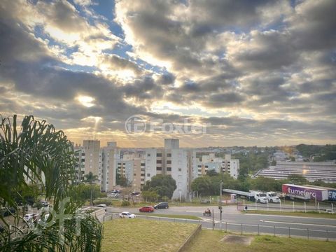 Image 3 - 879902
