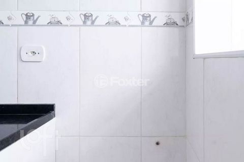 Image 8 - 879911