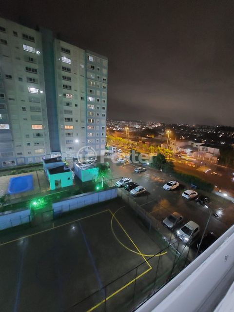 Image 8 - 879997