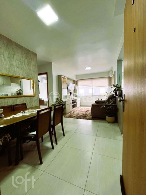 Image 3 - 880038