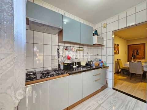 Image 3 - 880096