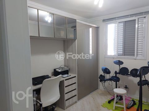 Image 7 - 880097
