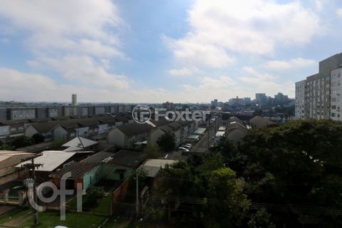 Image 6 - 880137