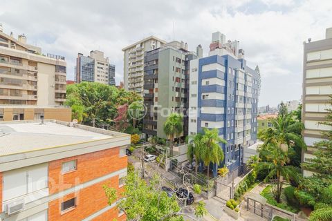 Image 15 - 880138