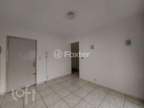 Image 1 - 880142