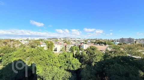 Image 17 - 880144