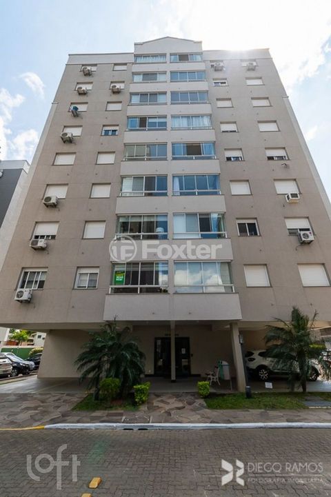 Image 6 - 880144