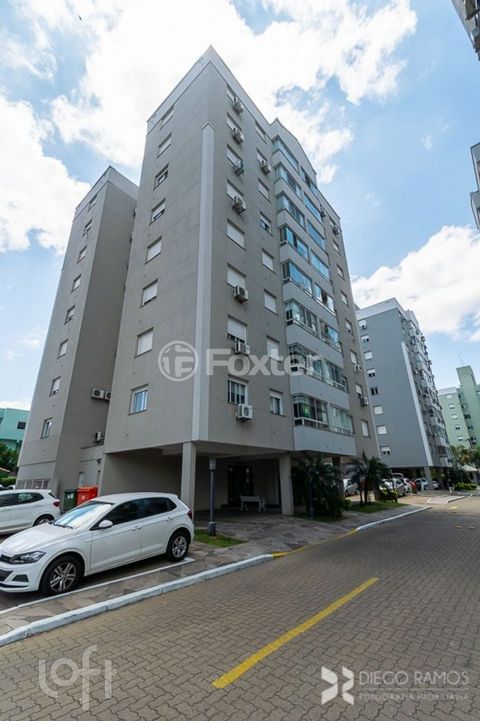 Image 4 - 880144