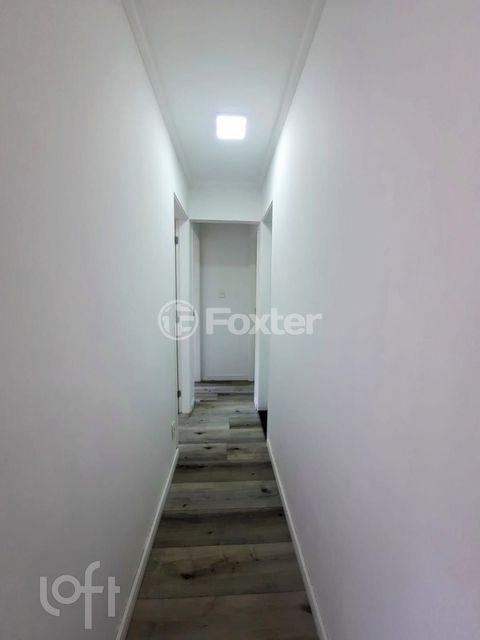 Image 6 - 880151