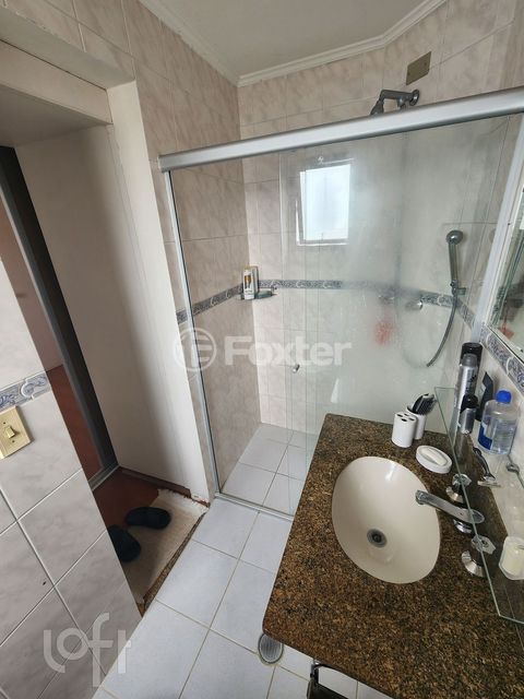 Image 7 - 880158