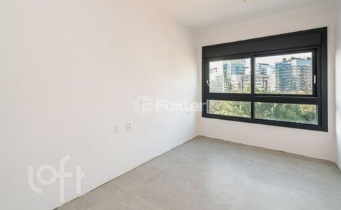 Image 7 - 880164