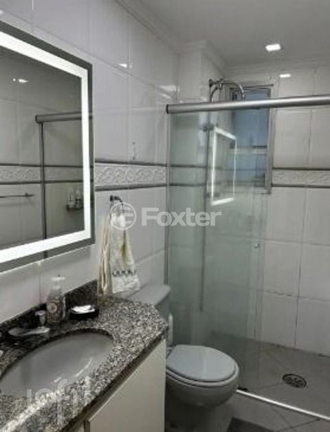 Image 9 - 880165