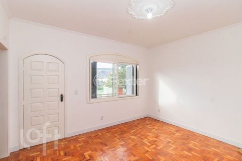 Image 19 - 880191