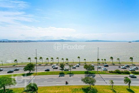 Image 1 - 880221