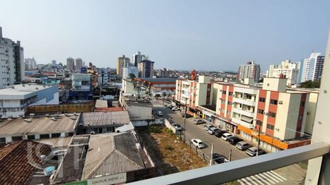 Image 10 - 880240