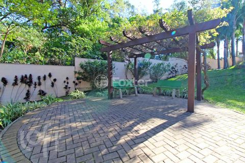 Image 8 - 880251
