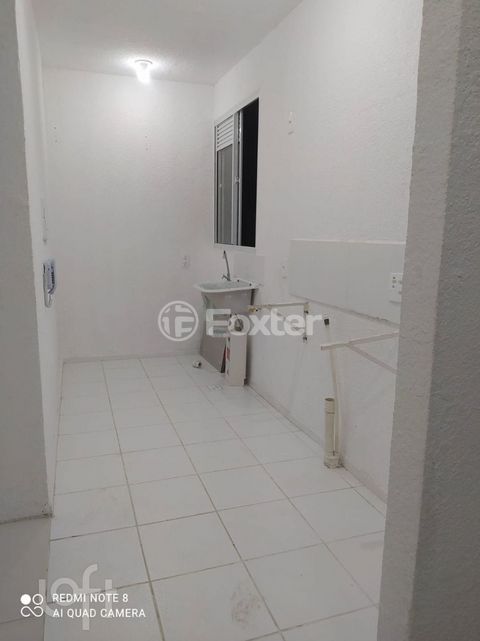 Image 7 - 880336
