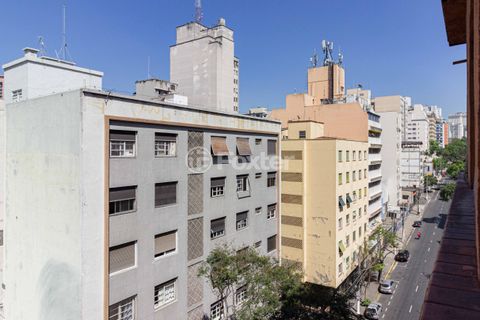 Image 3 - 880338