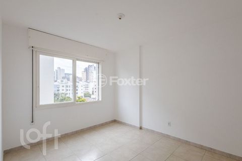 Image 5 - 880356