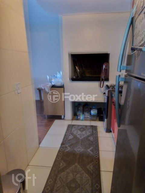 Image 7 - 880365