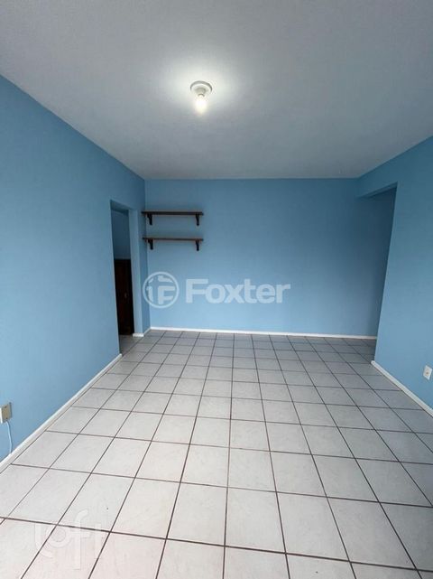 Image 9 - 880369