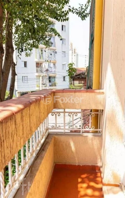 Image 9 - 880420