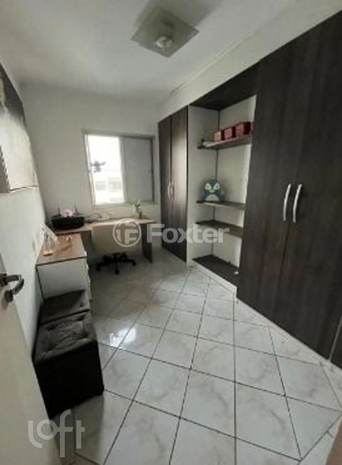 Image 9 - 880451