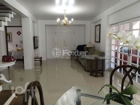 Image 3 - 880459
