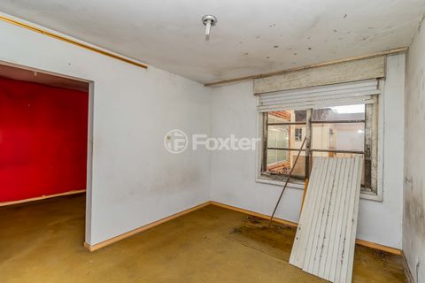 Image 7 - 880478