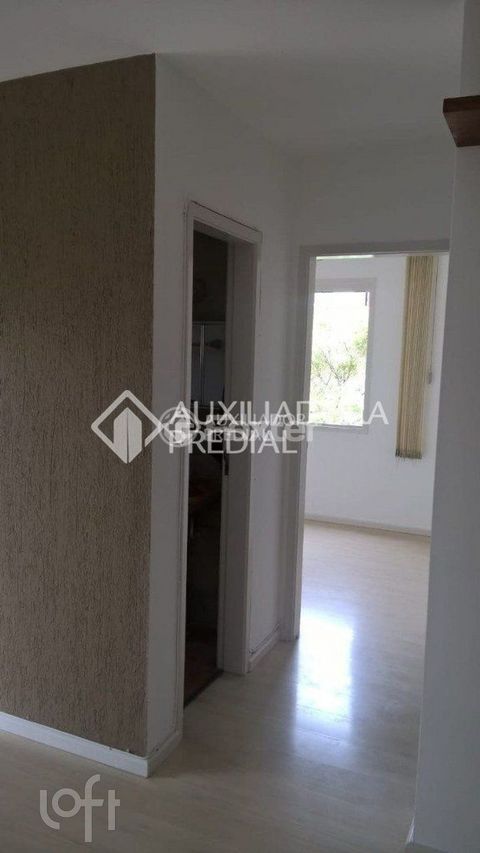 Image 8 - 880509
