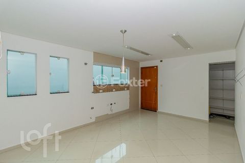 Image 4 - 880529