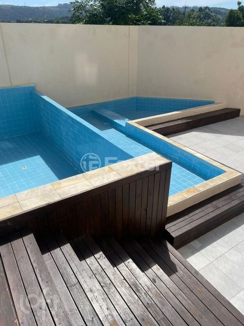 Image 6 - 880665