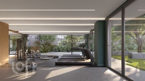 Image 5 - 880666