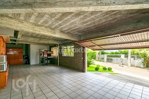 Image 6 - 880670