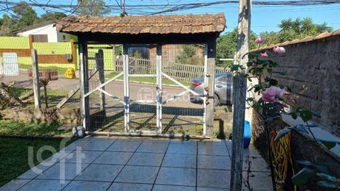 Image 9 - 880683