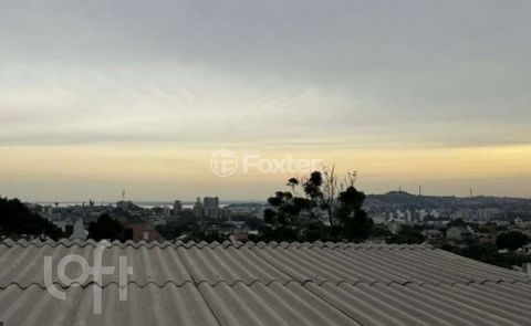 Image 8 - 880712