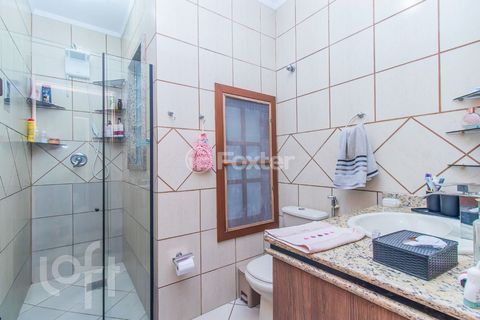 Image 7 - 880726