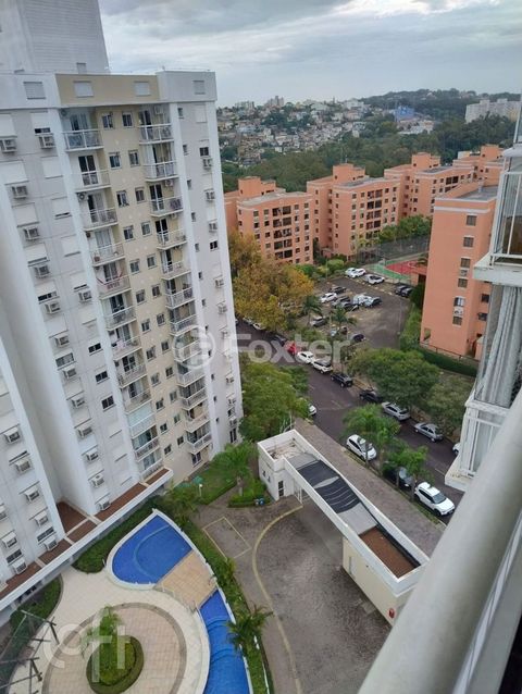 Image 6 - 880815