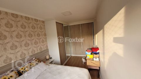 Image 8 - 880827
