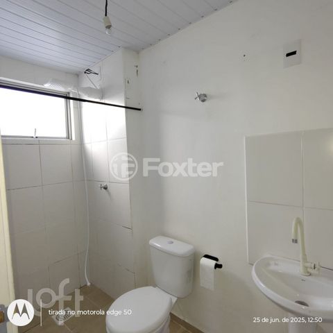 Image 7 - 880856