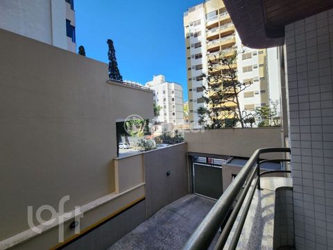 Image 7 - 880863