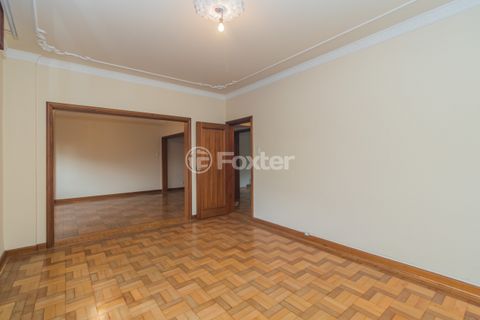 Image 6 - 880867