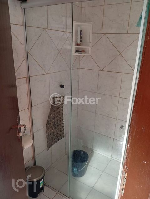 Image 7 - 880873
